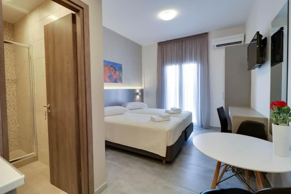 Hotel Continent Gagra Exteriér fotografie