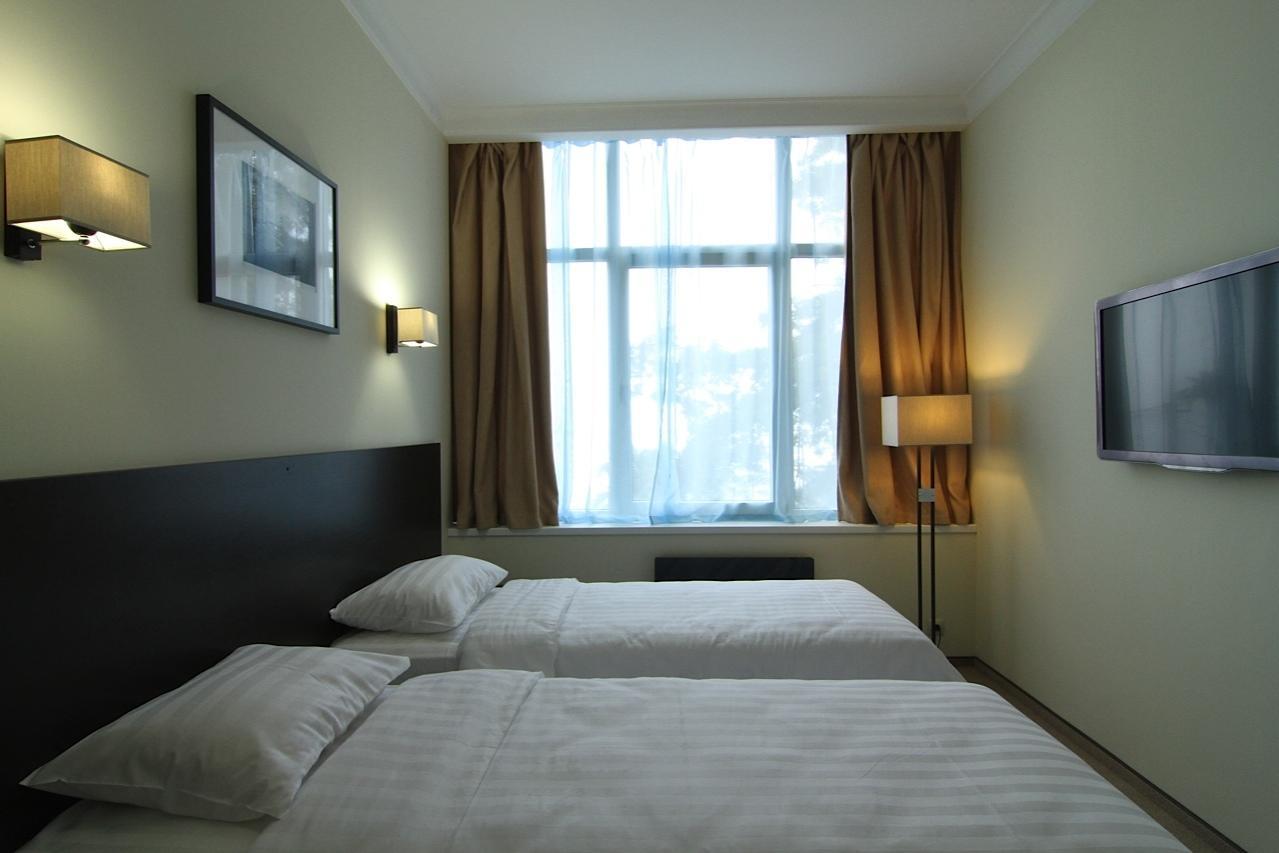 Hotel Continent Gagra Exteriér fotografie